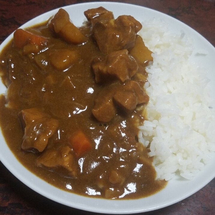 林檎でフルーティーなカレーライス